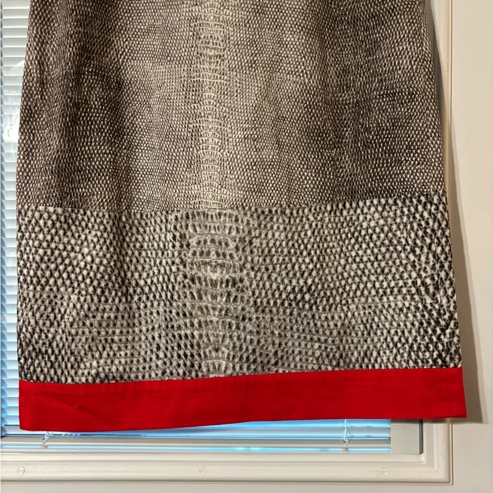 Kenneth Cole New York Gray Snake-Print Shift Dress with Red Trim - Picture 4 of 9